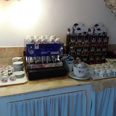 מלון Residenza Storica Le Civette קסטל דה מונטה