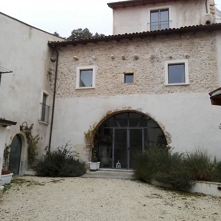 מלון Residenza Storica Le Civette קסטל דה מונטה