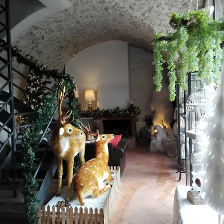 Residenza Storica Le Civette מלון *