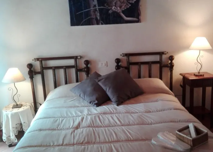 Residenza Storica Le Civette Отель Кастель-дель-Монте