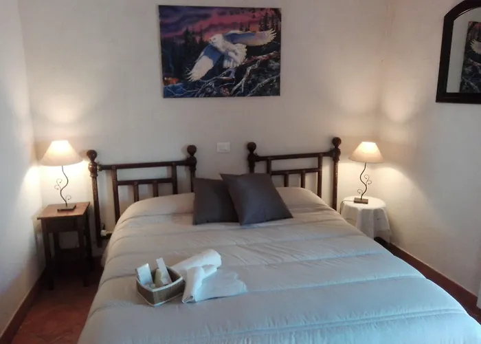 Отель Residenza Storica Le Civette Кастель-дель-Монте