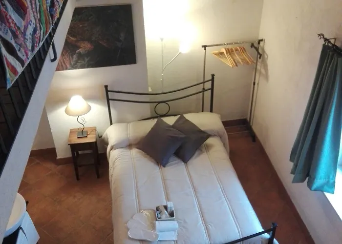 Отель Residenza Storica Le Civette Кастель-дель-Монте